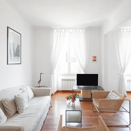 Borgo Pio Private Apartment-2